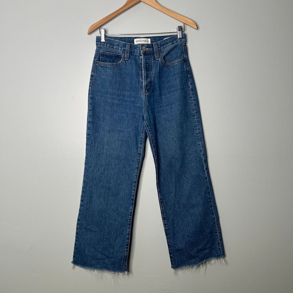 Aritzia Denim Forum The Farrah High Rise Wide Leg Jeans Raw Hem Size 28